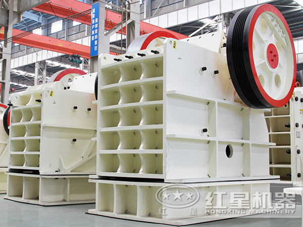 HD顎式破碎機(jī)生產(chǎn)車(chē)間