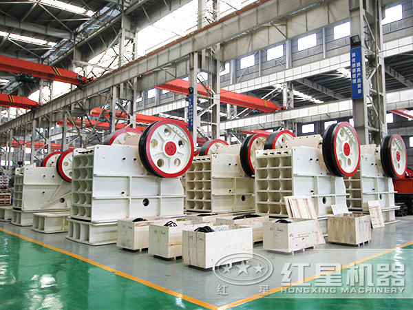 時產(chǎn)10噸的小型礦石類破石機價格