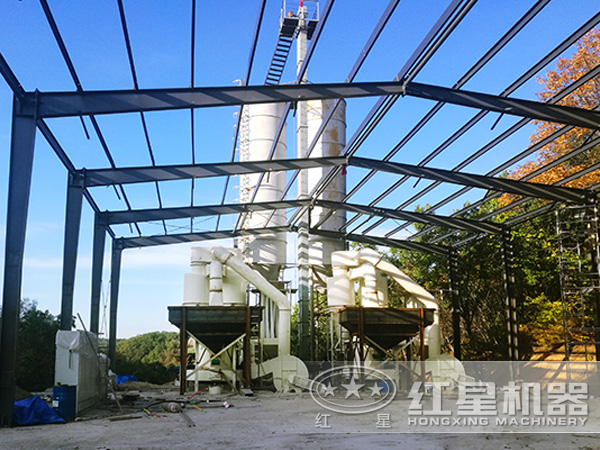 全套400-800目方解石磨粉機(jī)現(xiàn)場