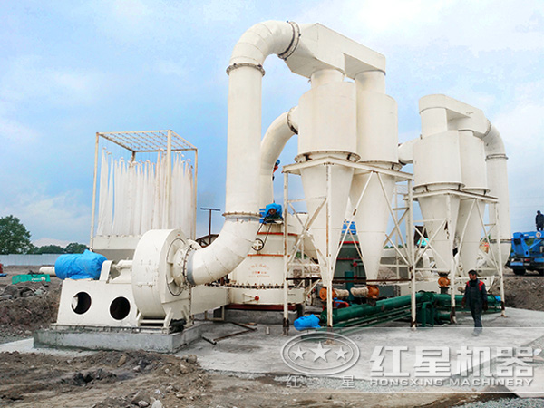 成套、系統(tǒng)性強(qiáng)的雷蒙磨粉機(jī)