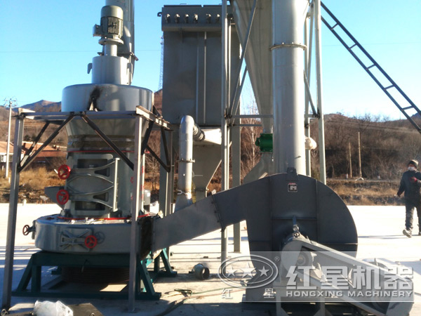 山西大同煤磨粉生產(chǎn)現(xiàn)場(chǎng)