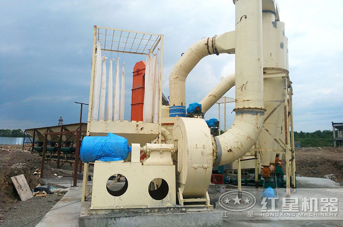 中小型雷蒙磨現(xiàn)場