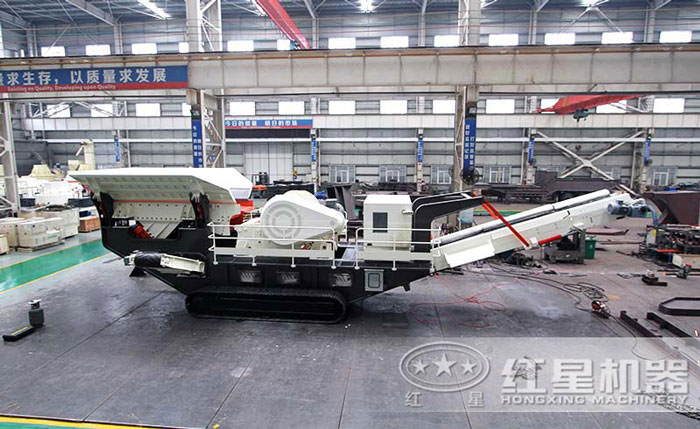 履帶式移動破山石機(jī)