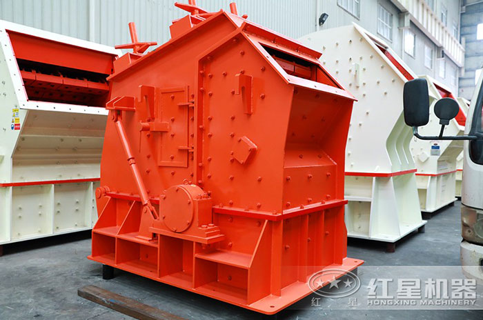 反擊式破碎機(jī)車(chē)間圖